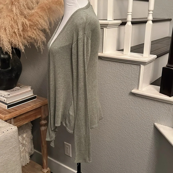 Abercrombie & Fitch Open Grey Knit Long Sleeve Sweater Size Small - Picture 4 of 8